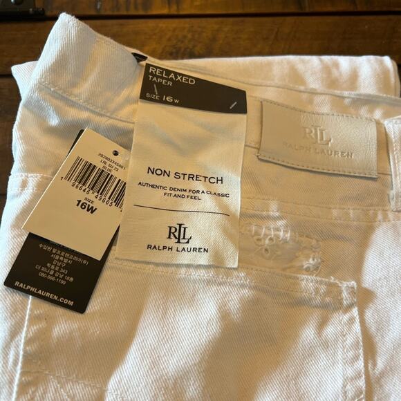 Lauren Ralph Lauren Eyelet Embroidery Relaxed Ankle Jeans White Wash Size 16/16W - Picture 9 of 9